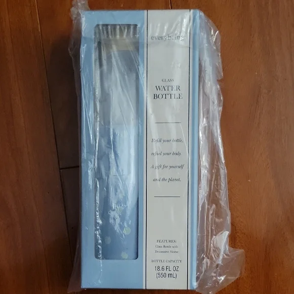 Sky Blue Glass Water Bottle - Picture 4 of 4